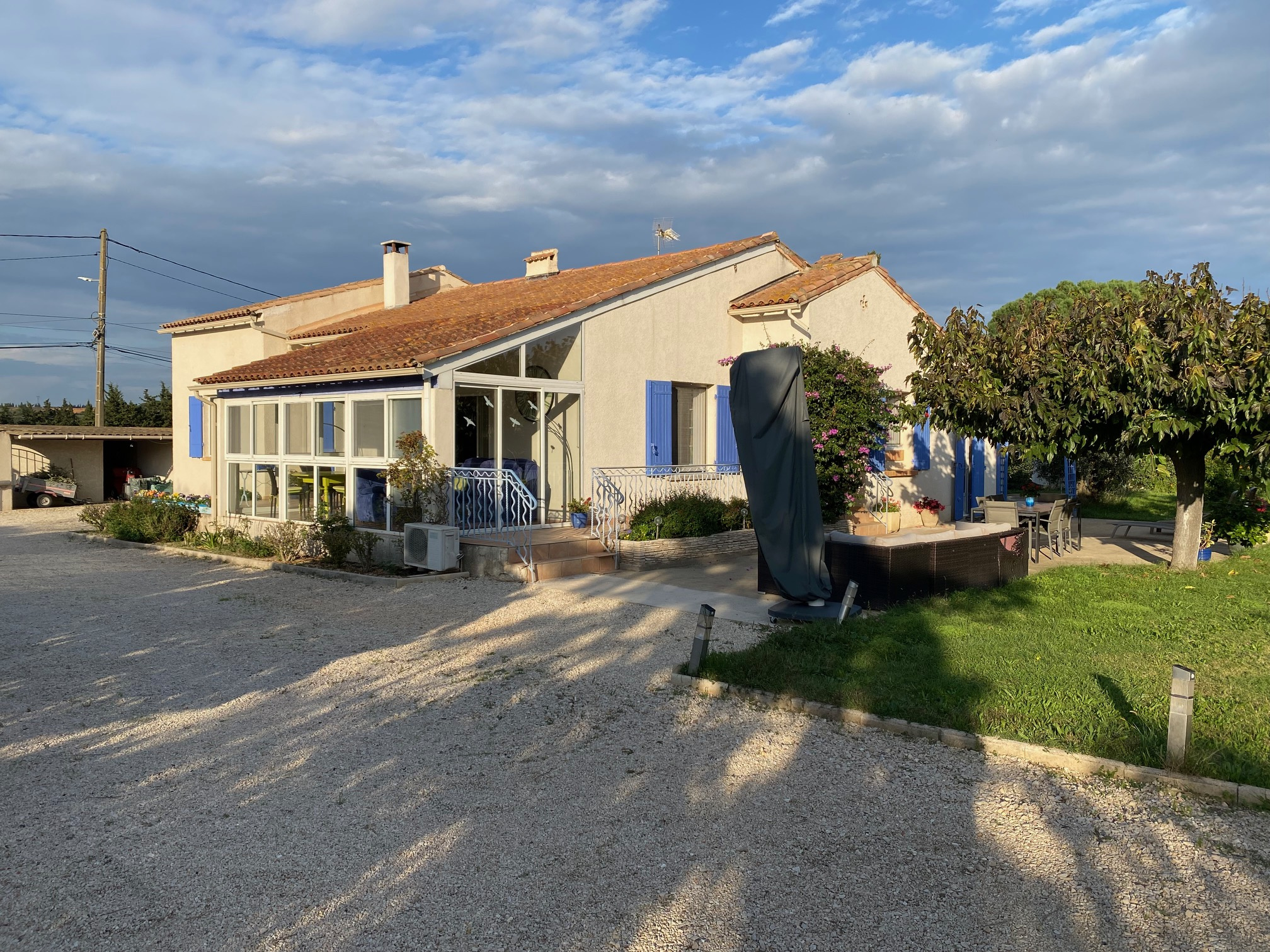 Maison-Villa - Beaucaire